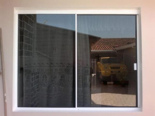 Temperbox vidraçaria - Janela de vidro fumê 1200x1000